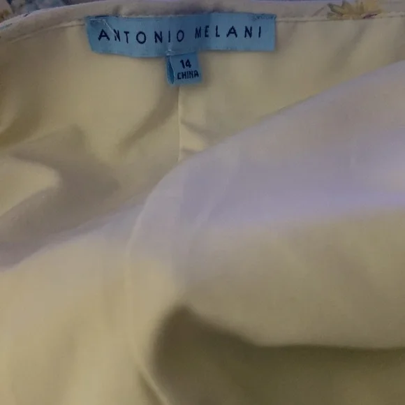 Antonio Melani Rouched Floral Clementine Top- NWT - Picture 14 of 16